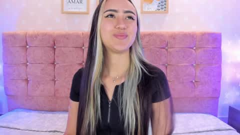 Snapshot of liaa_18 chatting on February 2025 09:36:01 AM Liaa online show from February 2025 09:36:01 AM