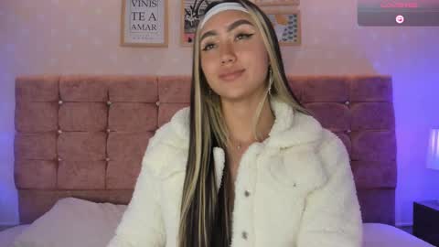 Snapshot of liaa_18 chatting on February 2025 09:06:02 AM Liaa online show from February 2025 09:06:02 AM