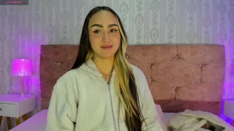 Snapshot of liaa_18 chatting on September 2025 03:39:02 AM Liaa online show from September 2025 03:39:02 AM
