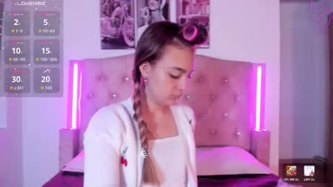 Snapshot of liaa_cutee chatting on January 2026 11:04:02 AM Lia online show from January 2026 11:04:02 AM