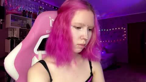 Snapshot of liaaluna chatting on June 2026 01:32:01 PM Lia online show from June 2026 01:32:01 PM