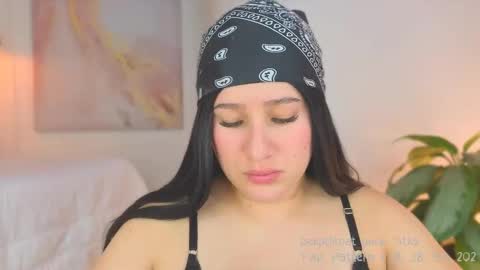 Lia Cox online show from March 2025 08:30:02 AM