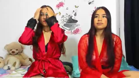 Liah  online show from January 2026 04:12:01 PM