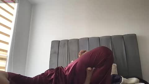 Snapshot of liahrommie chatting on February 2026 03:19:02 PM Amy online show from February 2026 03:19:02 PM