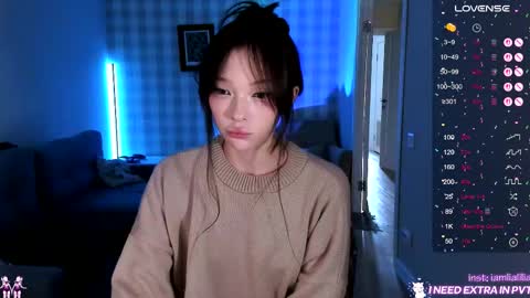 lialilia online show from October 2025 11:08:02 AM