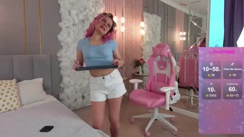 lialoran online show from February 2025 06:30:01 AM