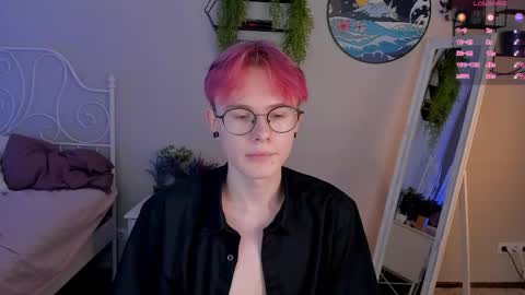 Snapshot of liam_blair chatting on June 2026 05:46:02 AM LIAM online show from June 2026 05:46:02 AM