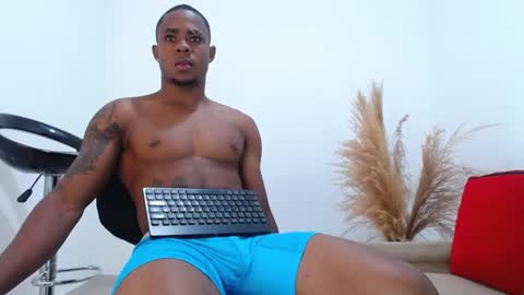 Snapshot of liam_bolt chatting on July 2026 04:15:02 AM liam_bolt online show from July 2026 04:15:02 AM
