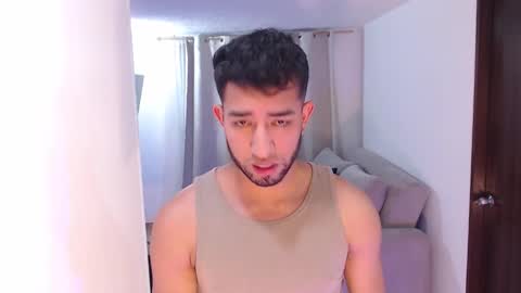 liam_bronw online show from January 2026 02:05:02 AM