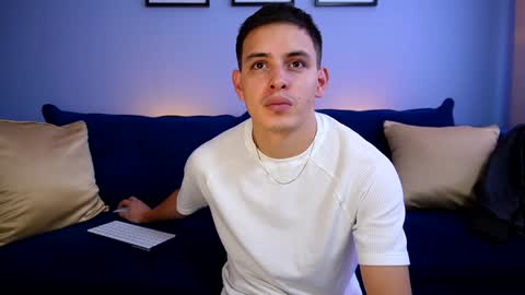 Snapshot of liam_enzho chatting on January 2025 04:14:02 PM Liam online show from January 2025 04:14:02 PM