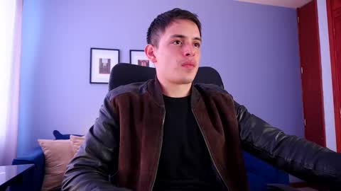 Snapshot of liam_enzho chatting on February 2025 02:48:02 PM Liam online show from February 2025 02:48:02 PM