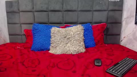 Liam online show from February 2025 05:18:02 PM