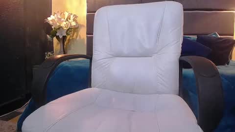 Liam online show from February 2025 05:35:01 PM