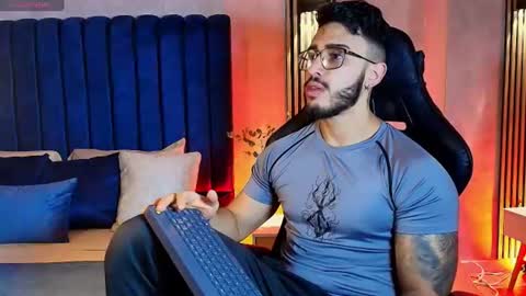Snapshot of liam_kleiin chatting on July 2026 11:15:01 AM LIAM KLEIN online show from July 2026 11:15:01 AM