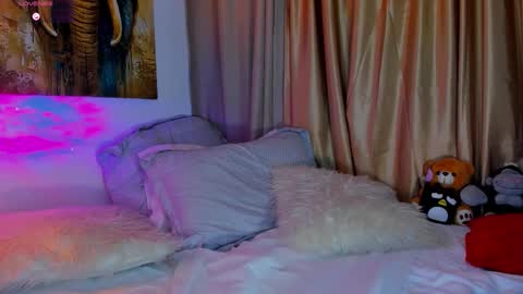 liam online show from September 2025 02:50:02 AM