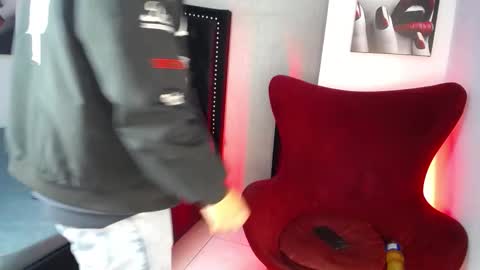 Snapshot of liam_sean chatting on February 2026 12:02:02 PM Liam online show from February 2026 12:02:02 PM