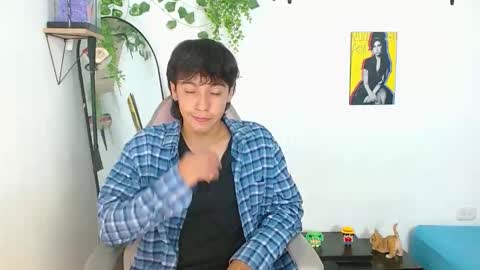 liamxul online show from October 2025 08:24:02 PM