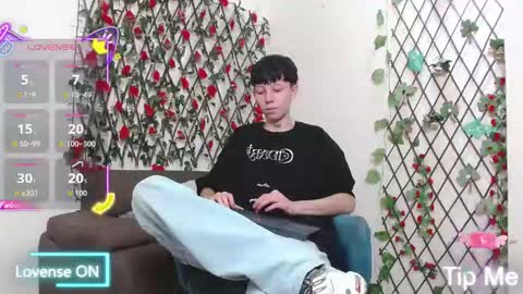 Liam  online show from March 2026 07:18:02 PM