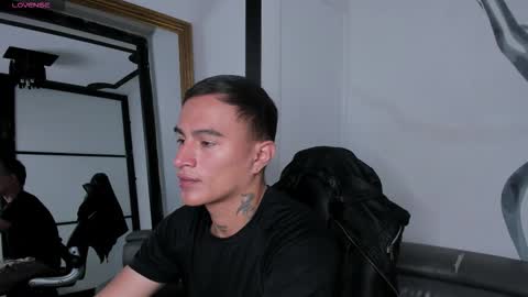 Snapshot of liamdeep_ chatting on September 2025 04:12:02 PM LiamDeep online show from September 2025 04:12:02 PM