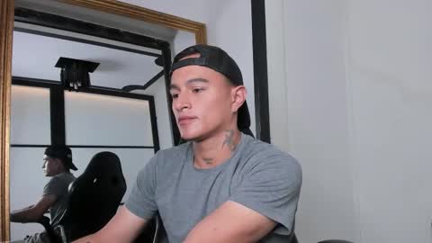 Snapshot of liamdeep_ chatting on October 2025 06:26:01 PM LiamDeep online show from October 2025 06:26:01 PM