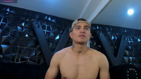 LiamDeep online show from March 2026 09:08:01 PM