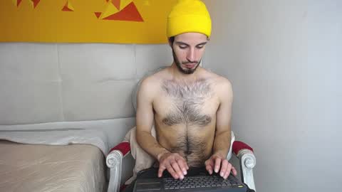 LiamLuxe online show from January 2025 03:08:01 PM