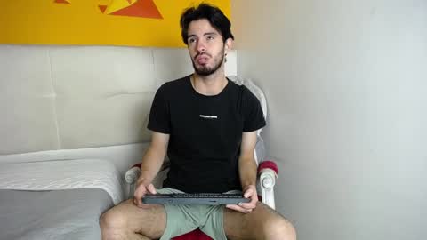 LiamLuxe online show from January 2025 11:58:02 AM
