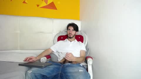 LiamLuxe online show from January 2025 03:20:01 PM