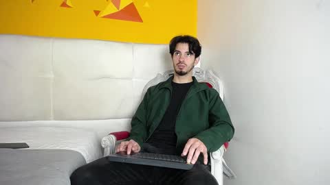 LiamLuxe online show from January 2025 12:14:01 PM
