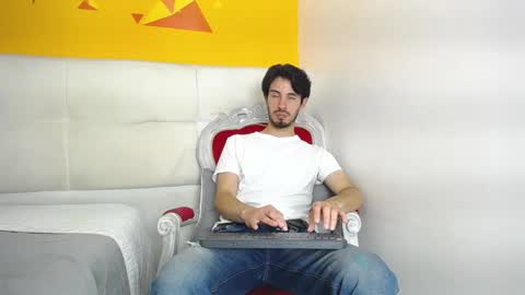 LiamLuxe online show from January 2025 06:44:01 PM
