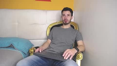 LiamLuxe online show from September 2025 02:00:02 PM