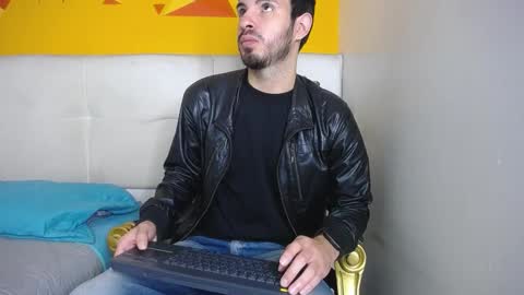 LiamLuxe online show from October 2025 01:06:02 PM