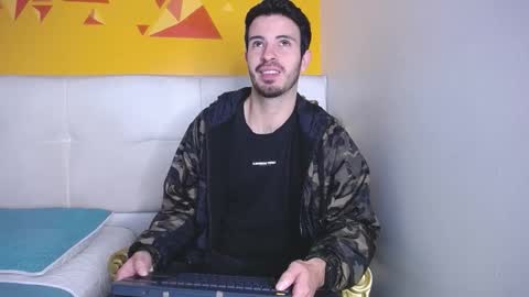 LiamLuxe online show from October 2025 01:01:01 PM
