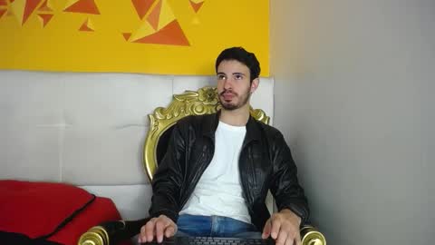 LiamLuxe online show from October 2025 01:00:02 PM