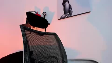 liam online show from March 2025 10:49:02 PM