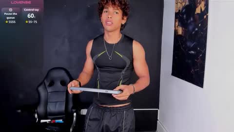 liamvibes212 online show from February 2026 01:18:02 PM