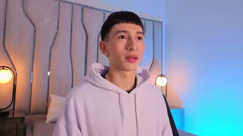 lian_cameron online show from July 2026 03:44:02 AM