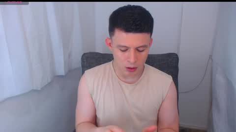 lian_eathan online show from March 2026 11:30:02 PM