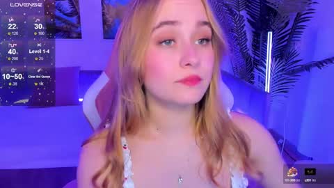 Snapshot of liana_bright chatting on February 2025 12:29:01 PM Liana online show from February 2025 12:29:01 PM