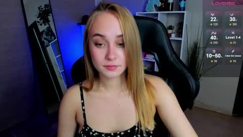 Snapshot of liana_bright chatting on October 2025 02:10:01 AM Liana online show from October 2025 02:10:01 AM