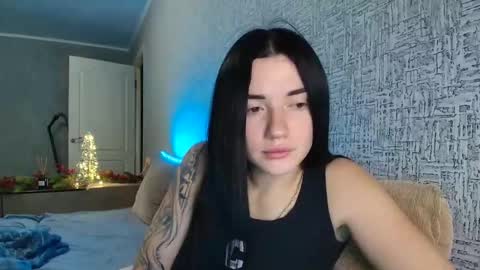 liana_diva online show from November 2025 07:36:02 PM