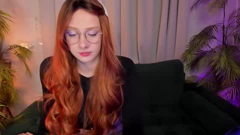 Snapshot of liana_ln chatting on November 2025 03:03:02 PM Liana online show from November 2025 03:03:02 PM