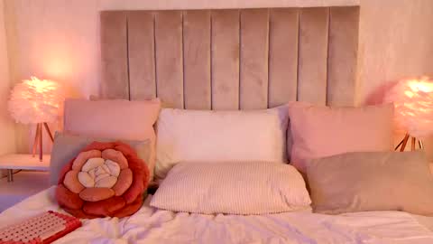Liora online show from May 2026 01:57:16 AM