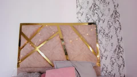 liaross online show from March 2026 09:29:01 PM