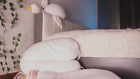 Snapshot of liass_molly chatting on February 2025 09:59:01 PM Molly  you can find Bunny here --  online show from February 2025 09:59:01 PM