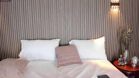  LIA TINK  online show from March 2025 05:17:02 PM