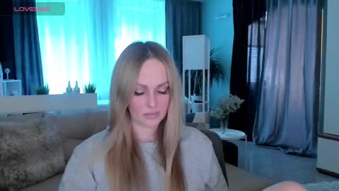 Snapshot of libby_nora chatting on February 2025 09:34:02 AM Libby online show from February 2025 09:34:02 AM