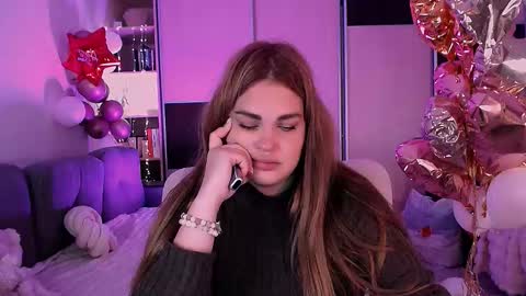 libra_mia online show from October 2025 07:15:02 PM