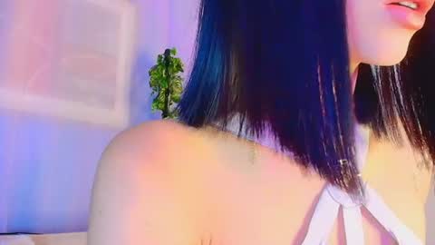Valentina Hall online show from August 2026 11:52:01 AM