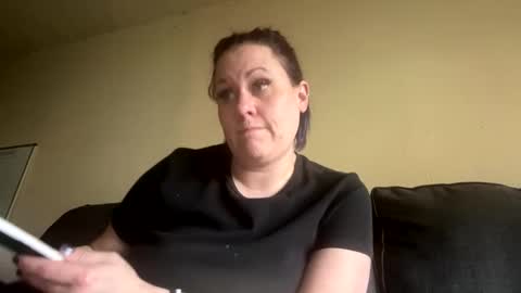Snapshot of lickmelolliee chatting on January 2025 10:34:01 PM AllieAustyn online show from January 2025 10:34:01 PM